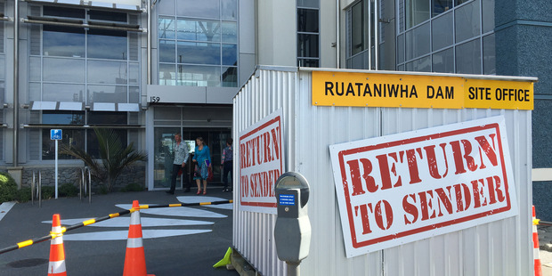 Greenpeace uplifted the site office of the proposed Ruataniwha Dam and delivered it to the Hawke's Bay Regional Council offices in Napier. Photo by Annette Hilton.