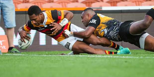 Waikato winger Sevu Reece scores a try against Taranaki. Photo / Photosport