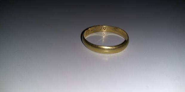 The lost ring has been reunited with the owners. Photo / Facebook user Jessy Nisos Benidorm