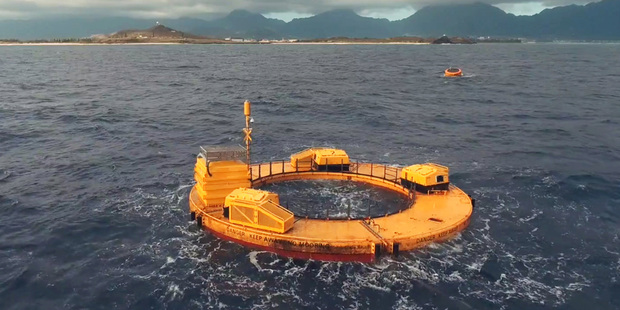 The Lifesaver wave energy device, which is converting the movement of waves into electricity at the Navy's Wave Energy Test Site. Photo /AP