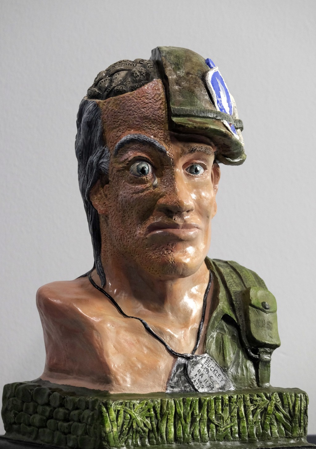 The bust was left at the Vietnam Veterans Memorial in Washington, DC. Photo / Bonnie Jo Mount / Washington Post