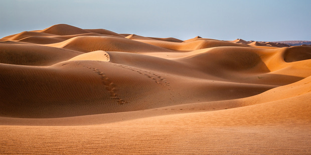 When the sun finally got high enough to shine it served to highlight the almost sensuous beauty of the sand. Photo / Flickr creative commons