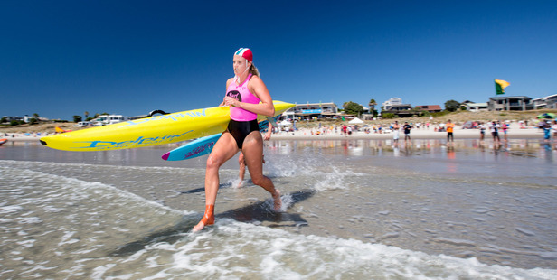 Devon Halligan on her way to victory in last year's Omanu Day of Champions. Photo/Jamie Troug