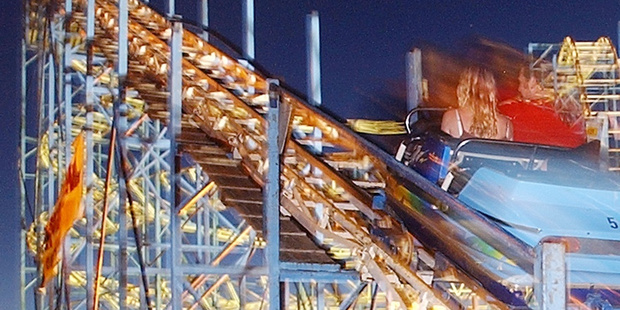 A quick ride on a roller coaster might help you pass that bothersome kidney stone, a US urologist reports.