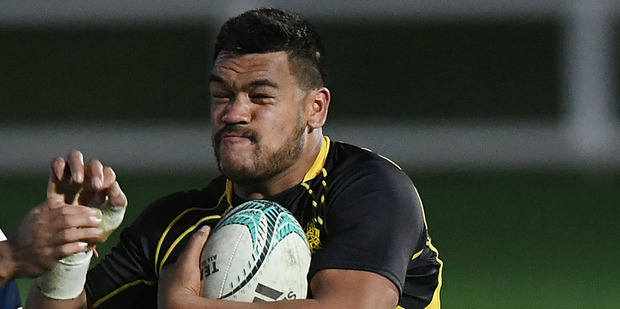 Losi Filipo (right) ended his contract with Wellington Lions under mounting public pressure. Photo / Getty Images