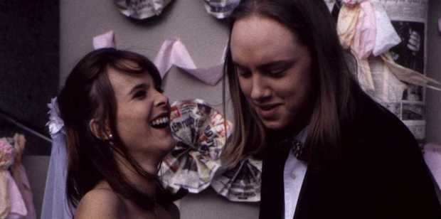 Rachel McKenna and Nick Harrison got married to scam the student loan system in one of Shortland Street's early plotlines.