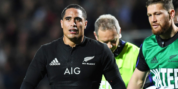 Under fire All Blacks halfback Aaron Smith. Photo / Photosport