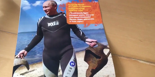Putin recovers treasures from the deep. Photo / via Twitter