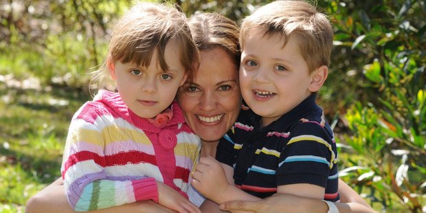 Maria Claudia Lutz and children Elisa and Martin were gassed in suspected murder suicide. Photo / Facebook