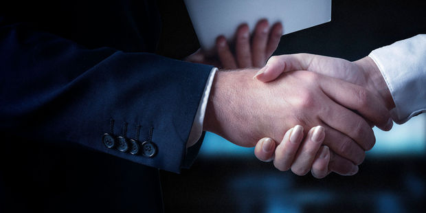 New Zealand edged out Singapore as the easiest country for doing business in the World Bank's latest rankings. Photo / 123rf.com