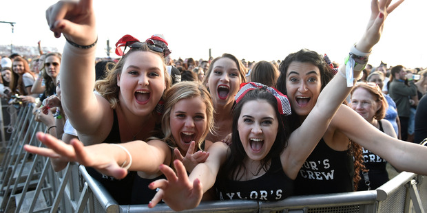General view of fans as Taylor Swift perfoms onstage during the Formula 1 USGP on October 22, 2016 in Austin, Texas. Photo / Getty