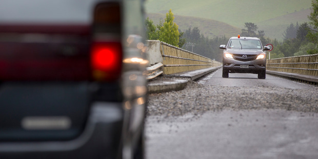 The Kaikoura emergency road is now closed to all vehicles. Photo / Mike Scott.