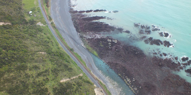 Tectonic uplift of the seabed of between 2 and 2.5 metres, caused by the 7.8 magnitude earthquake that struck near Kaikoura on Monday.