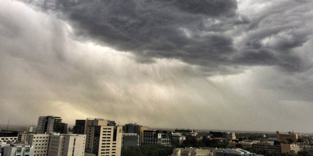 An extremely rare and dangerous phenomenon called "thunderstorm asthma" saw Melbourne run out of ambulances for an entire hour yesterday. Photo / Matthew Wu, Twitter