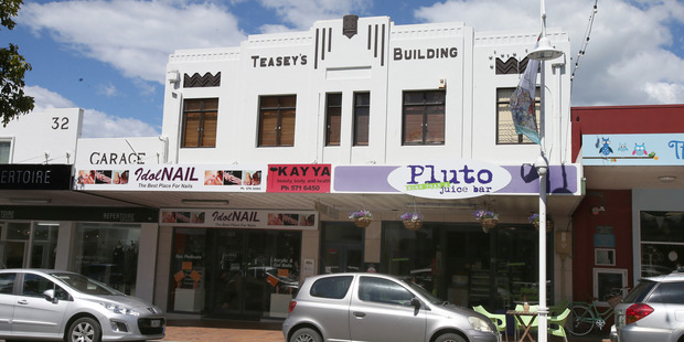 Devonport Rd buildings which have been issued 'fix' notices by council because they require earthquake strengthening.
