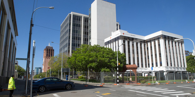 The nine-storey building at 61 Molesworth St, Wellington, that will be de-constructed as a result the 7.8 November 14 earthquake. Photo / Mark Mitchell