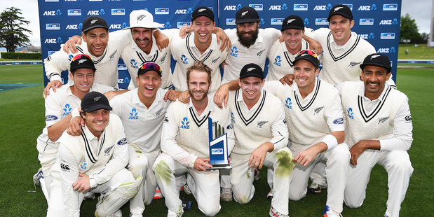 Kane Williamson and Black Caps players pose for a team photo as they celebrate a 2-0 series win over Pakistan. Photo / Photosport