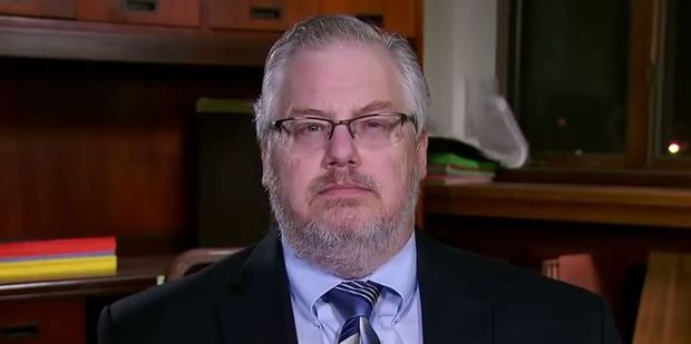 Prosecutor featured in the Netflix show Making a Murderer Ken Kratz, wants to write a book from the side of victim Teresa Halbach.