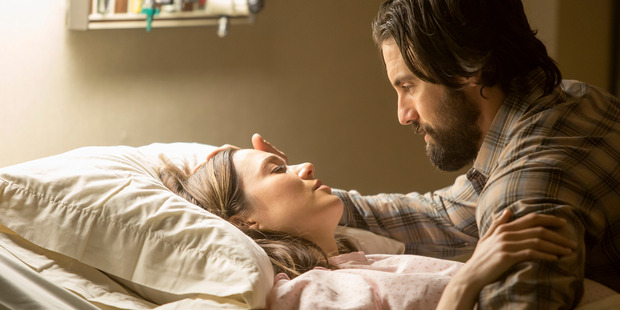 Mandy Moore and Milo Ventimiglia as Jack in This is Us.