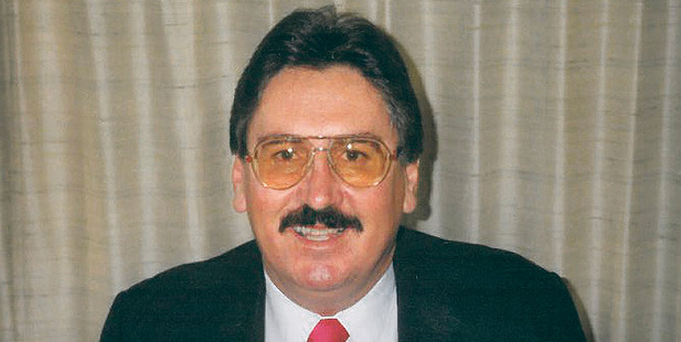 Murder accused Peter Beckett says he tried to save his wife.