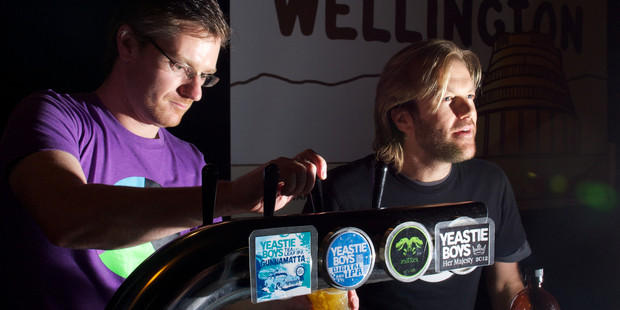 The founders of Yeastie Boys, Stu McKinlay and Sam Possenniskie, serving at Beervana.