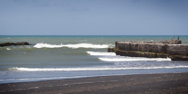 DANGER SPOT: The river mouth at Patea which can be difficult to navigate.PHOTO/ BEVAN CONLEY