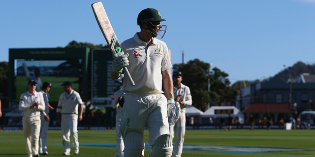 Adam Voges is applauded from the field at stumps on the second day of the first test. Photo / Getty