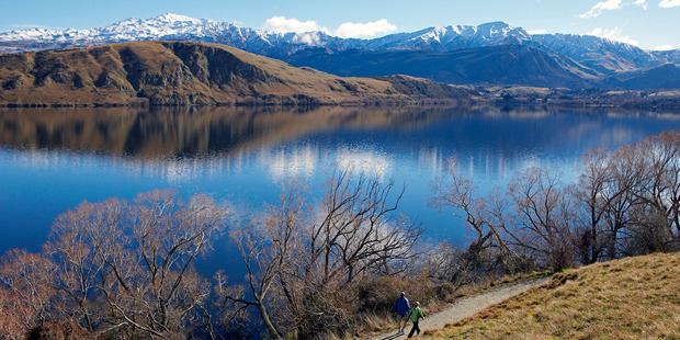 The Lake Hayes Loop is one of the most picturesque walks in the Queenstown region. Photo / Destination Queenstown