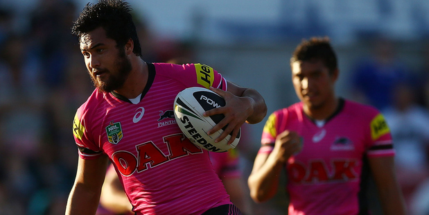 Kiwis star Peta Hiku in action for the Penrith Panthers during last Saturday's NRL trial match against the Canterbury Bulldogs at Pepper Stadium. Photo/Getty