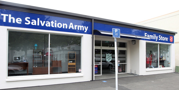 Average weekly earnings rose 3 per cent last year while the cost of living rose only 0.1 per cent. Photo / NZME.