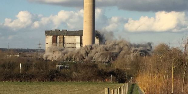 Witnesses said Didcot Power Station in Oxfordshire was felt "shuddering" after the blast. Photo: Twitter/@BlaineMSmith