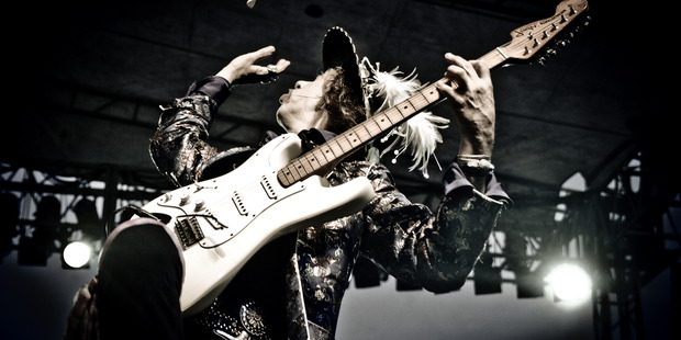 Randy Hansen in action.