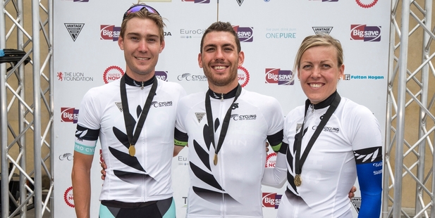 Time trial winners, Hayden McCormick, Mens U23, Bevin Patrick, Mens Elite and Rustle Buchanan, Womens. Photo / Alphapix / John Cowpland