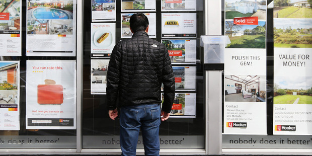 First-home buyers may benefit if foreign investors are affected by a global downturn in prices. Photo / Doug Sherring