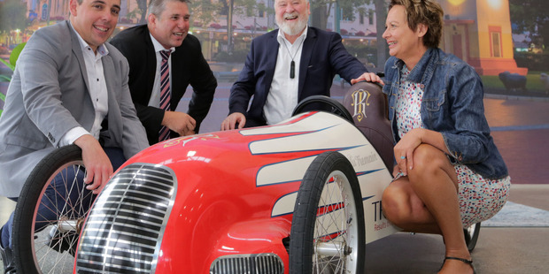 L-R: Art Deco Trust GM Shane Gorst, Simon Tremain, U-Turn Trust chairman Rex Graham and trust CEO Ana Apatu with the winning cart. PHOTO/Duncan Brown HBT17108304