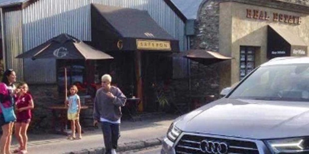 More than 60 Bieber fans waited outside a restaurant in Arrowtown to catch a glimpse of the popstar.