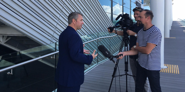Damian Christie interviews Peter Dingle (left) for Callaghan Connect. Photo/supplied