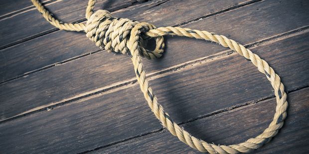 Horrified spectators tried to revive a man after he slipped off a plinth which was supporting his weight during a hanging scene in a Easter play in Mexico. Photo/123RF