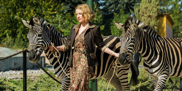 Jessica Chastain gets up close and personal with the zoo animals. Photo / Supplied