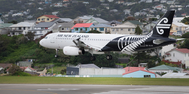 An Air New Zealand Airbus A320 landing at Wellington Airport. Photo / Mark Mitchell