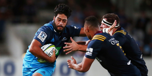 Akira Ioane of the Blues. Photo Anthony Au-Yeung / www.photosport.nz