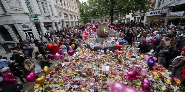 Manchester attack probe: 14 people in detention