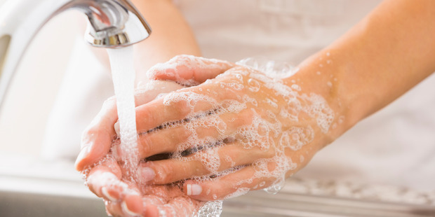 Hot water doesn't lead to cleaner hands study finds