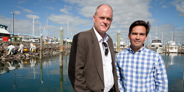 Tauranga MP Simon Bridges (right) and Bay of Plenty MP Todd Muller say a new $8.4 million research institute for the city will bring plenty of benefits. Photo/file
