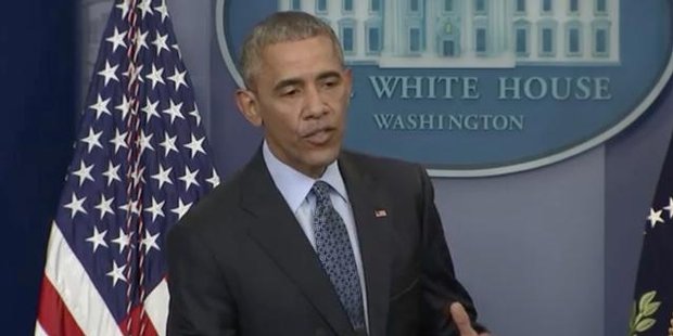 Watch Obama defends Manning sentence in final conference