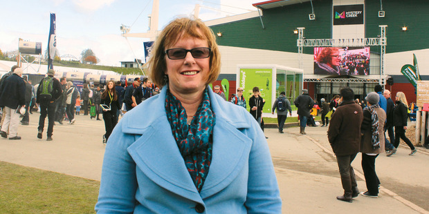 Neck and neck: Nats near equal Labour-Greens in latest poll