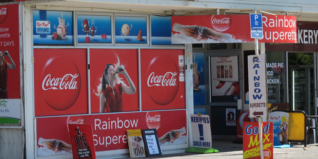 An alert local helped thwart the aggravated robbgery of Paihia's Rainbow Superette, above. Photo / Peter de Graaf