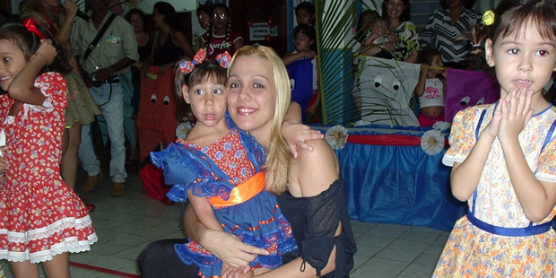 Ana Victoria as a toddler with her mum Viviane. Photo / Caters, Michael Dantes