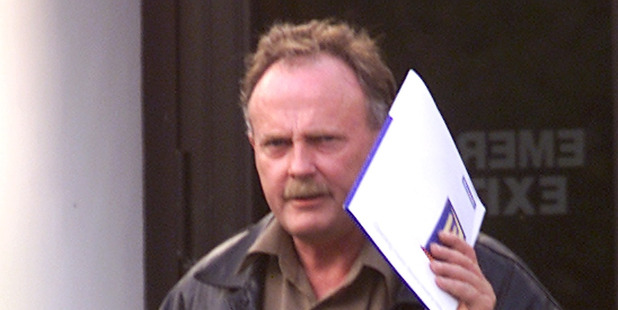 Miles John McKelvy, convicted fraudster and bankrupt, outside the Hamilton District Court in 2001. Photo / NZ Herald.