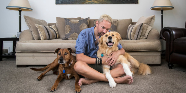 Steven Oates, with his dogs Ruby, left, and Murphy. Photo / Jason Oxenham
